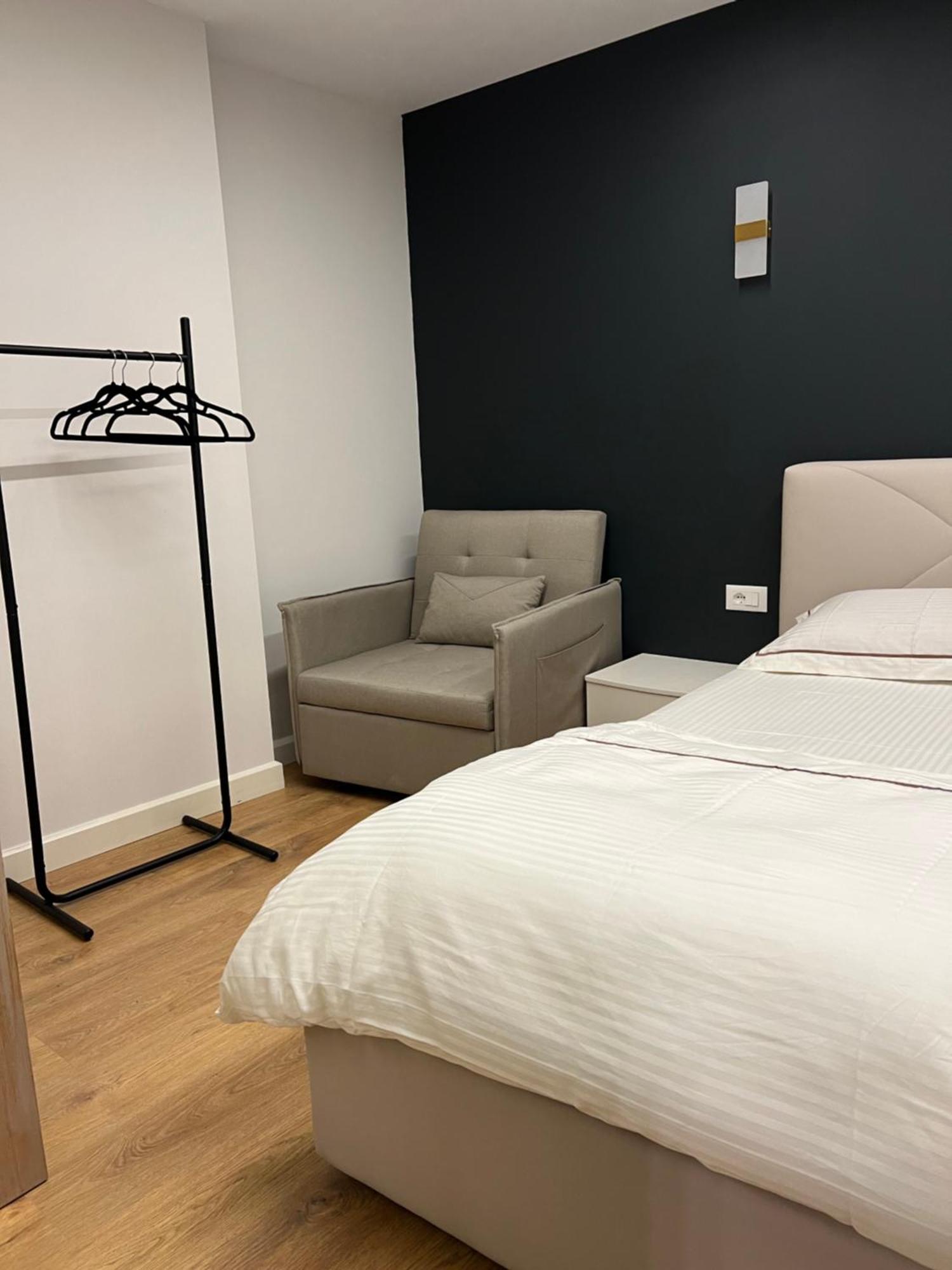 Port View Apartment 1 Durrës Kültér fotó